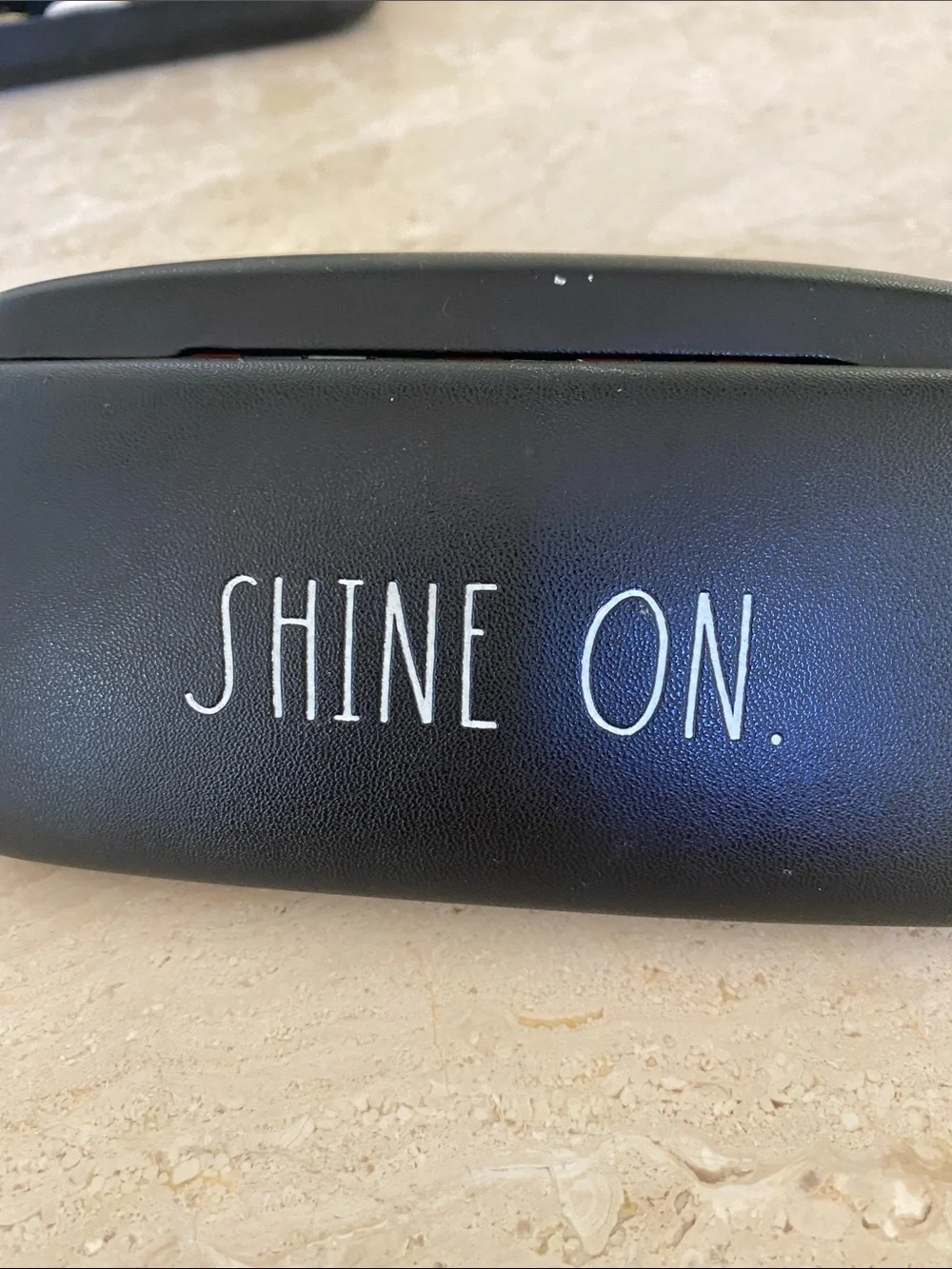 FREE SHINE ON Glasses Case